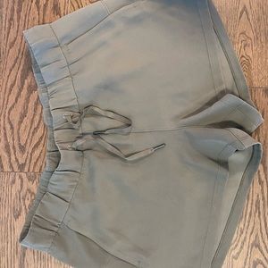 On the fly short- woven
